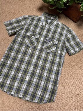 Superdry Green and Navy Plaid Short-Sleeve Button-up Shirt
